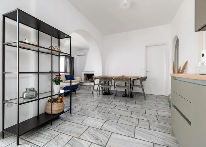 Sterna House Alkistis Párosz